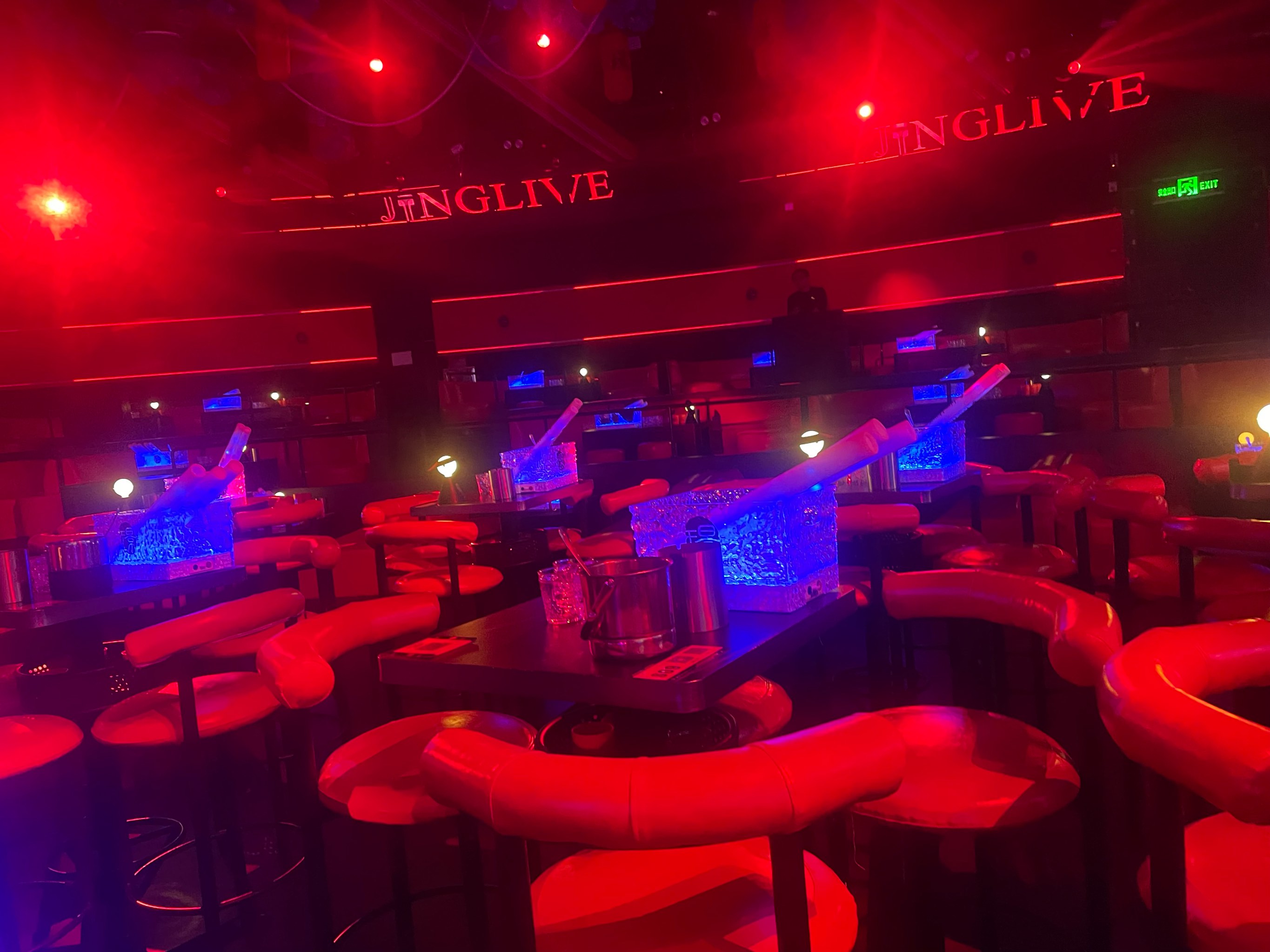 信阳商务ktv引领商务ktv新模式-浉河区ktv预定